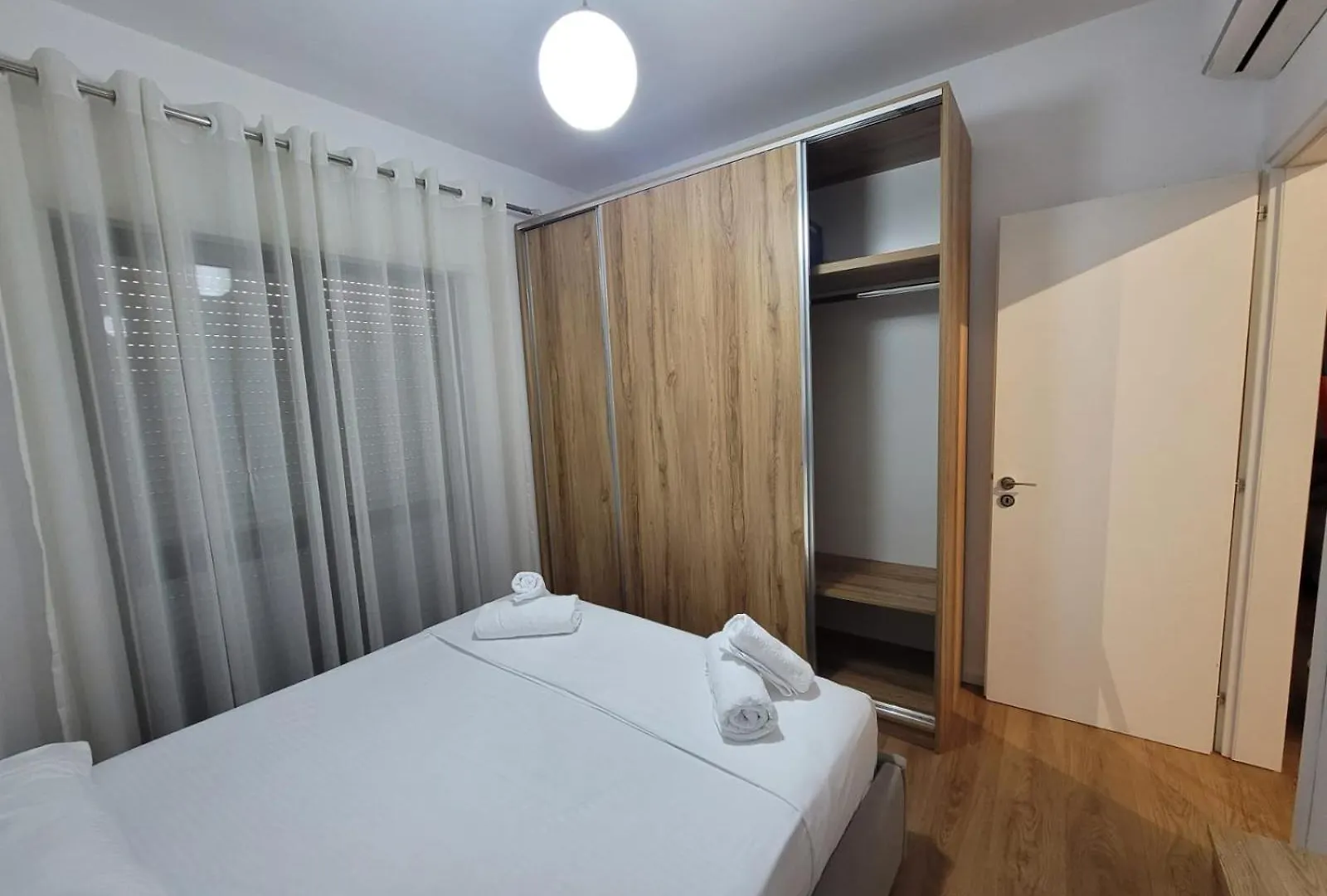 Enes Apartment Tirane 0*, Tirana